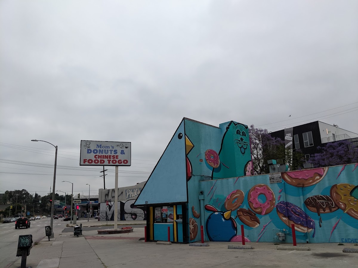 Mom's Donuts & Chinese Food To Go